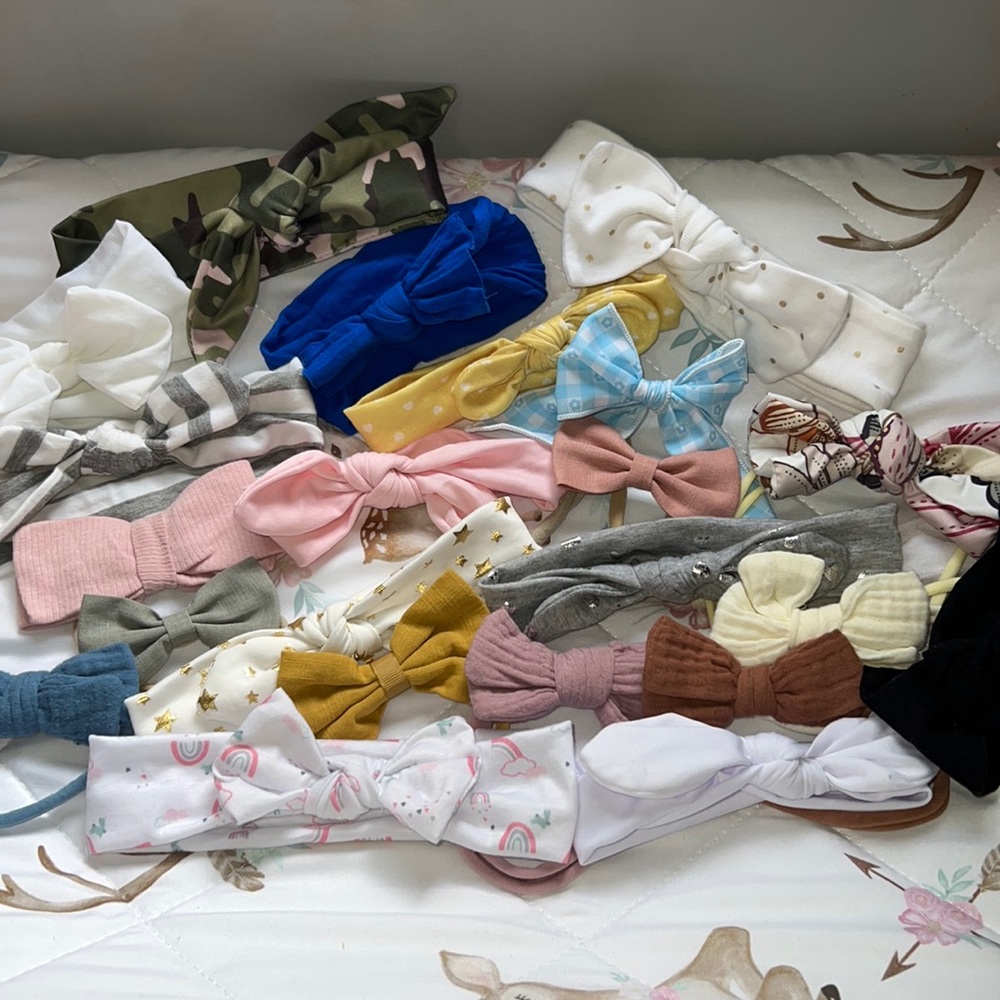 Bundle of baby bows
